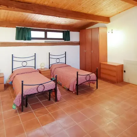 Villa Secluded In With Garden *
